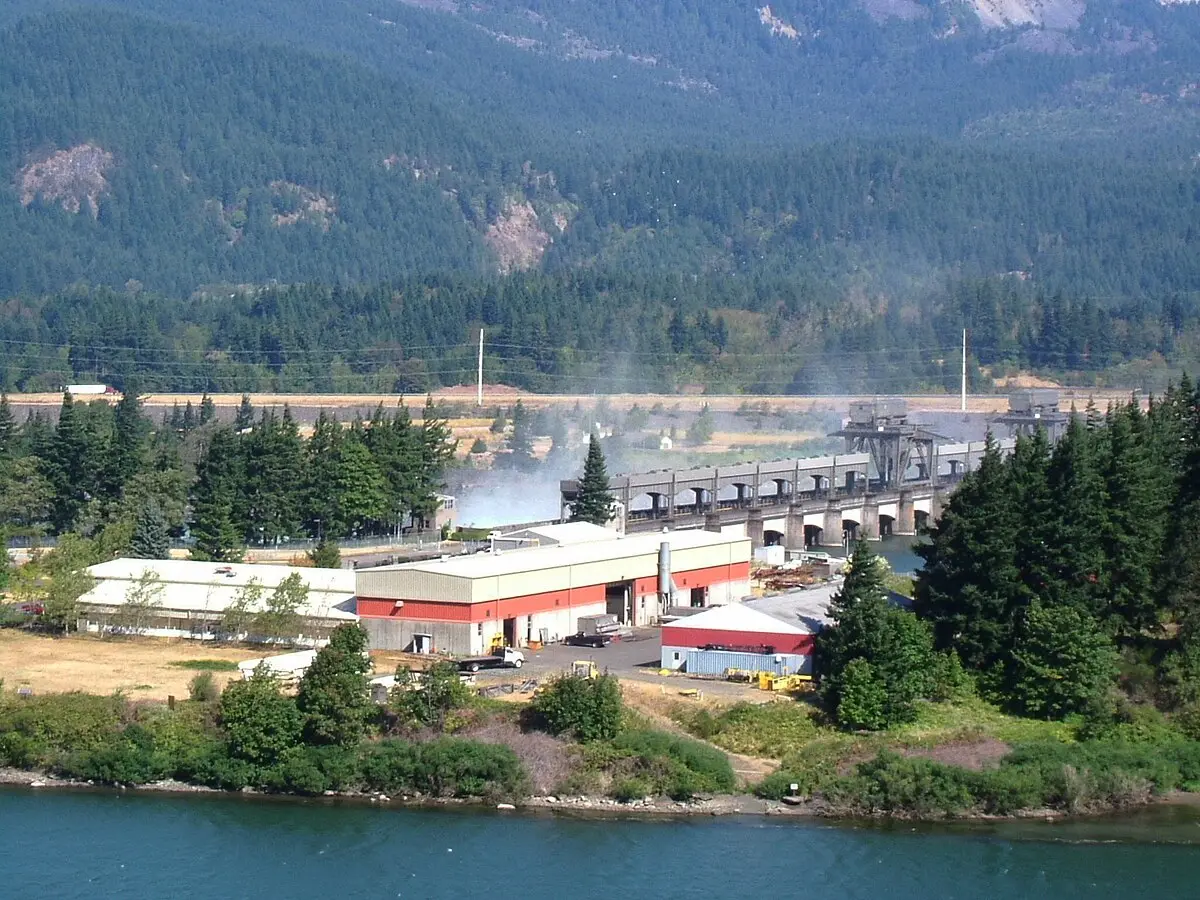 Bonneville Dam — industry and agriculture site in the Pacific Northwest