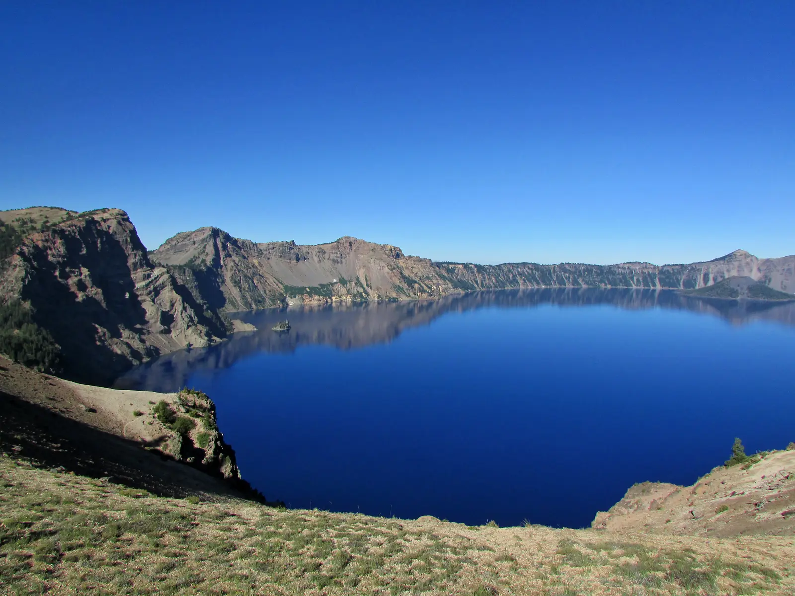 Crater Lake National Park — natural wonders site in the Pacific Northwest